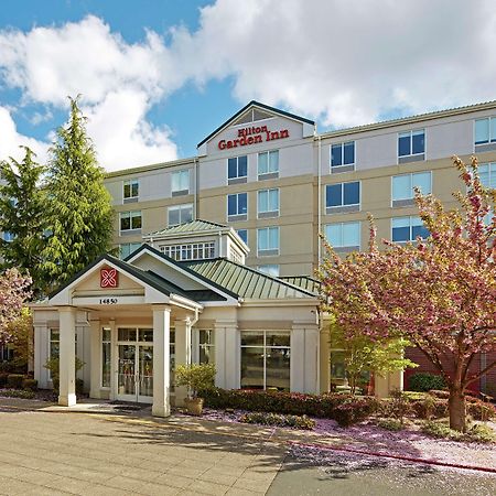 Hilton Garden Inn Portland Lake Oswego Esterno foto