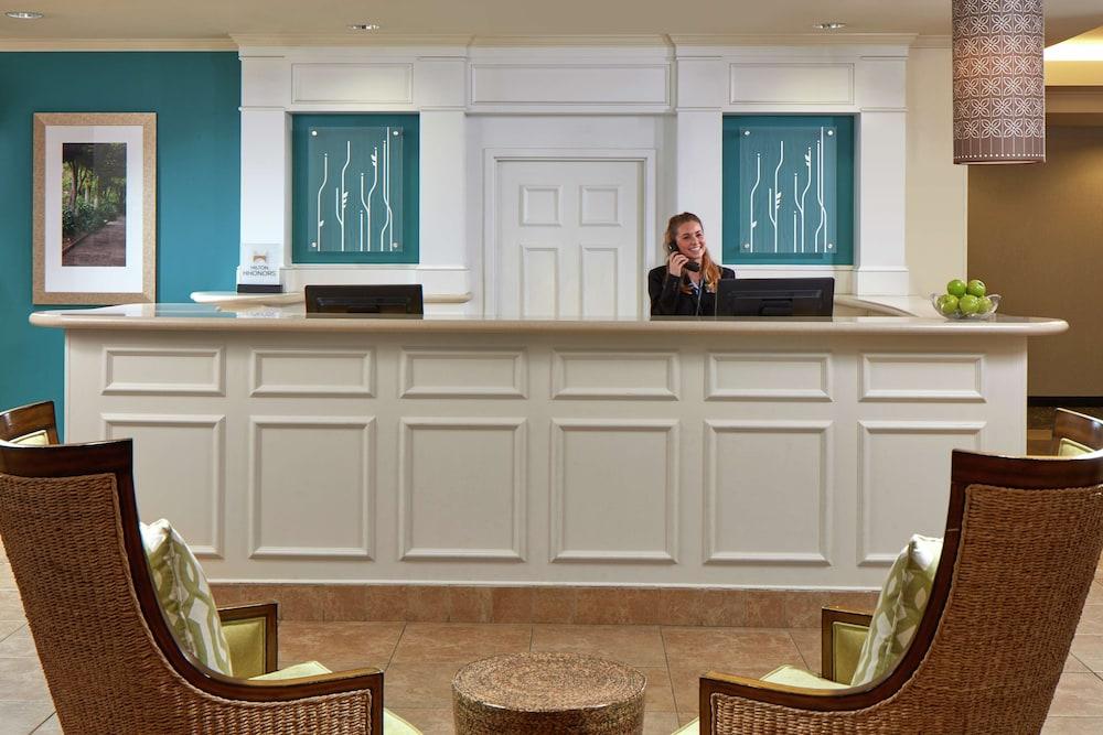 Hilton Garden Inn Portland Lake Oswego Esterno foto