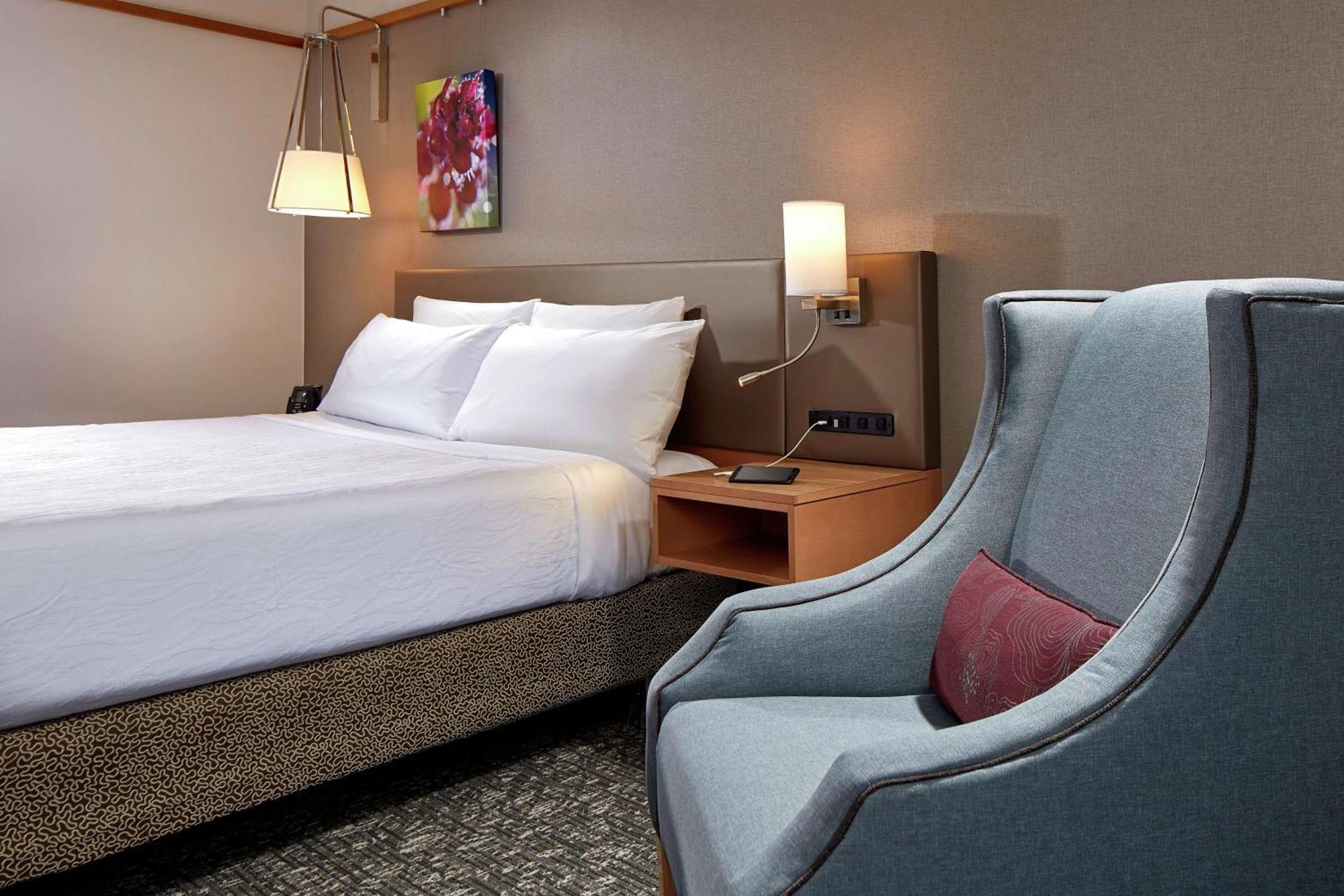 Hilton Garden Inn Portland Lake Oswego Esterno foto