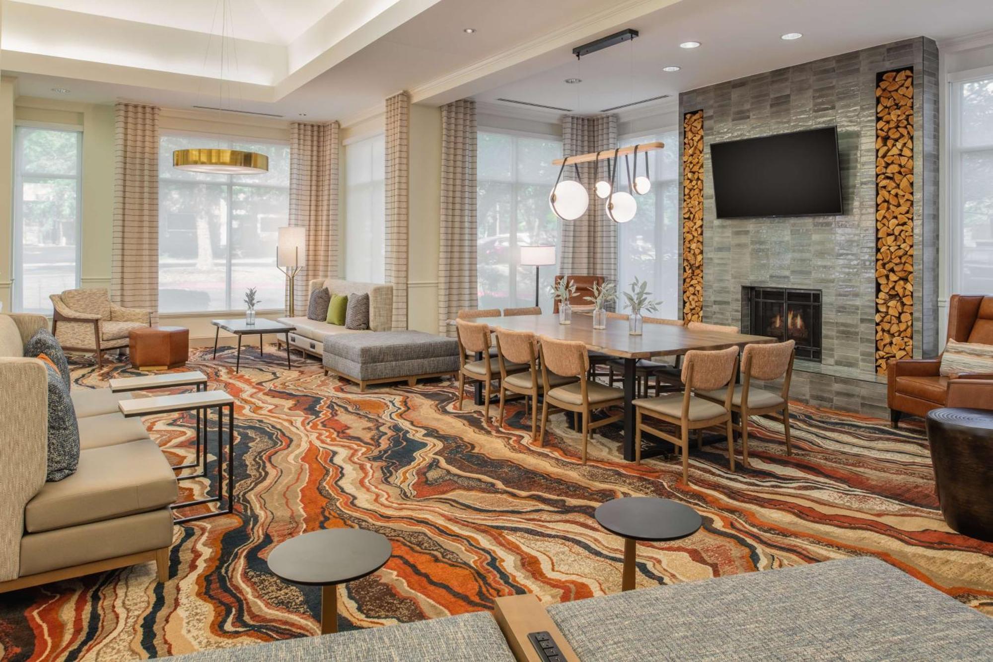 Hilton Garden Inn Portland Lake Oswego Esterno foto
