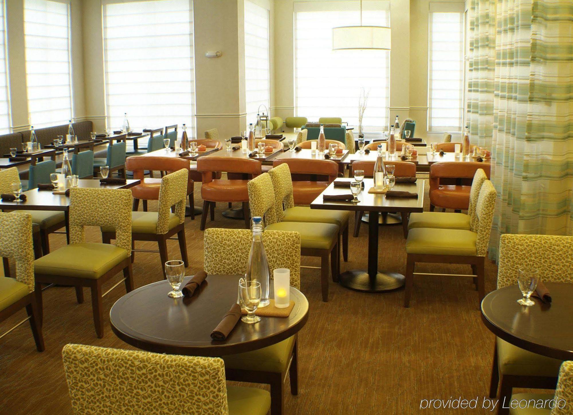 Hilton Garden Inn Portland Lake Oswego Esterno foto