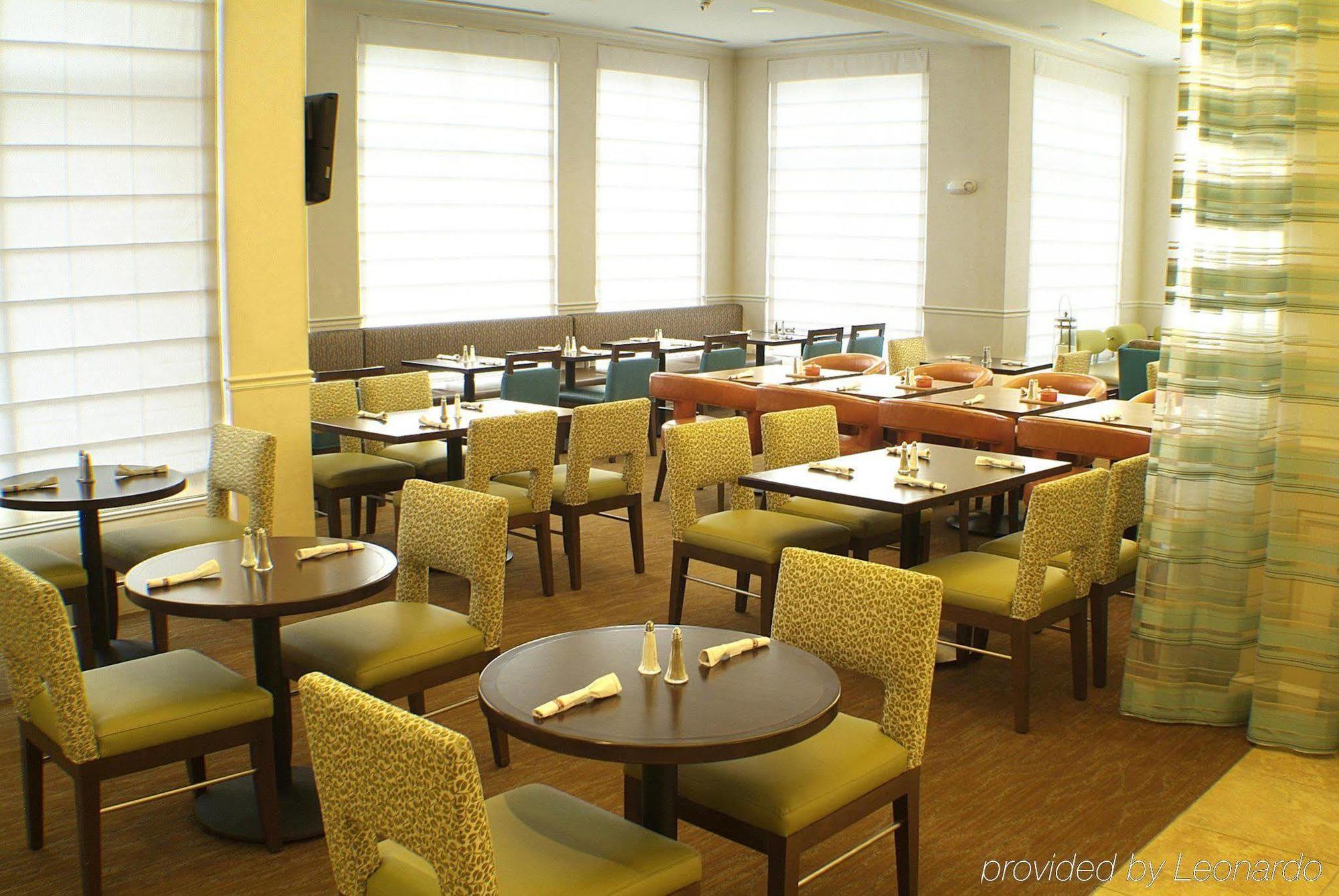 Hilton Garden Inn Portland Lake Oswego Esterno foto